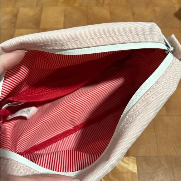 Herschel Supply Company Pink Pouch - Picture 2 of 3